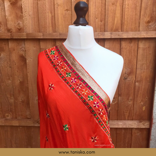 The Pakeezah Bagh Phulkari Dupatta