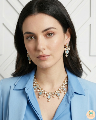 The Verra Necklace Set (Baby Blue)