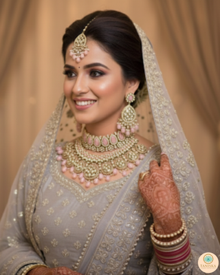 Pearly Antique Gold Necklace Set (Necklace, Earrings, Tikka) - Golden / Pink