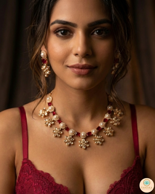 The Royal Rose Bloom Necklace Set