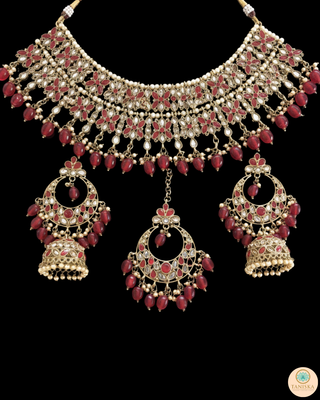 Pearly Antique Gold Necklace Set (Necklace, Earrings, Tikka) - Golden / Red