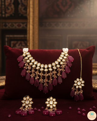 MISHA Kundan Necklace Set (Maroon)