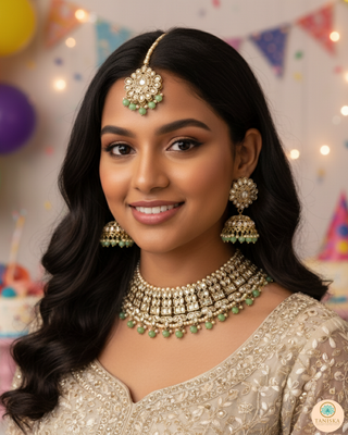 Pearly Antique Gold Necklace Set (Necklace, Earrings, Tikka) - Gold / Mint