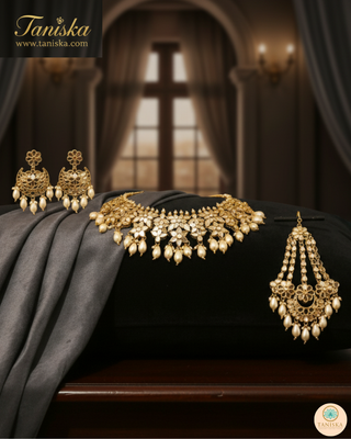 RAHA Traditional Glass Necklace Set - Golden / Ivory