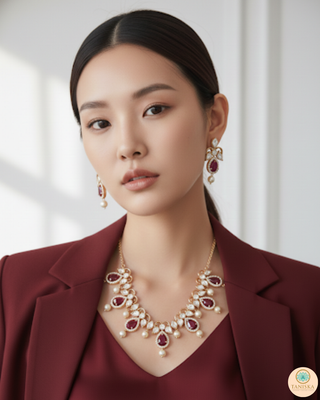 The Verra Necklace Set (Red)