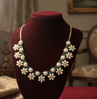 The Royal Emerald Bloom Necklace Set