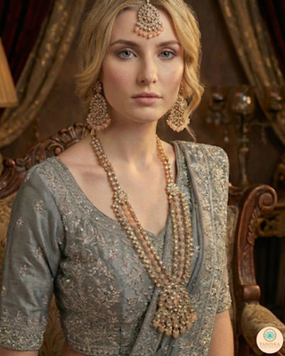 The Noor-e-Awadh Long Haar Set