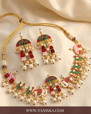 The Barat Heritage Meenakari Set