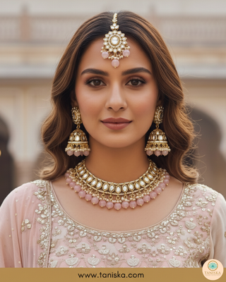 Baby Pink Traditional Necklace Set - Antique Gold
