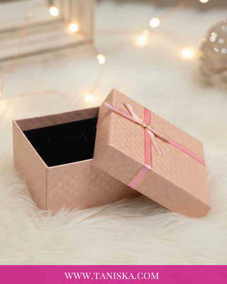 Signature Royal Keepsake Gift Box