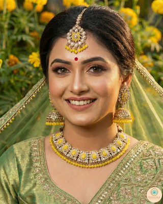 The Radiant Aavya Citrine Necklace Set