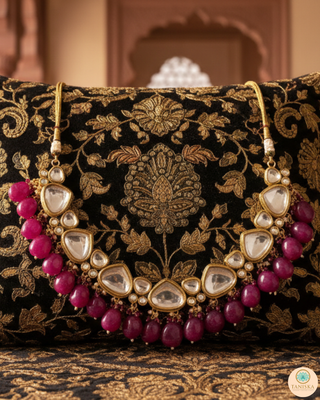 MEEREN Kundan Choker Necklace Set (Ruby)