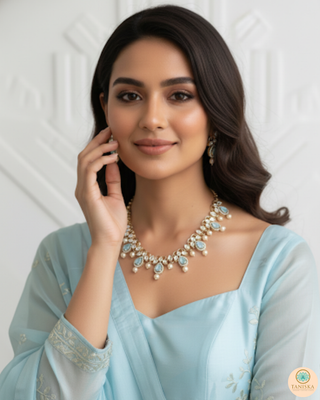 The Verra Necklace Set (Baby Blue)
