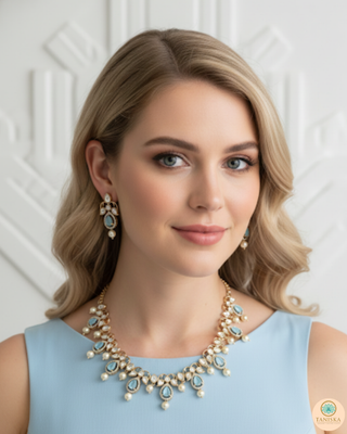 The Verra Necklace Set (Baby Blue)