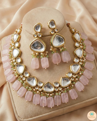 MEEREN Kundan Choker Necklace Set (Baby Pink. Mint Combo)