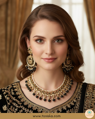 Midnight Black Traditional Necklace Set - Antique Gold
