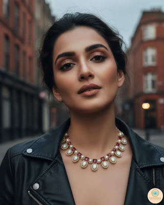 The Verra Necklace Set (Red)