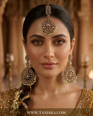 Royal Champagne Filigree Earring & Tikka Set