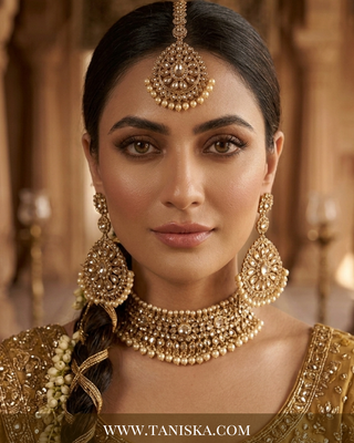 Royal Champagne Filigree Earring & Tikka Set
