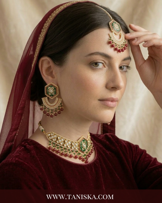 The Emerald Empress Meenakari Choker Set