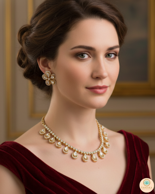 The Aurelia Floral Kundan Necklace Set