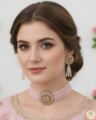 The Rose Radiance Choker Set