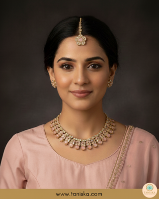 Baby Pink Traditional Necklace Set - Antique Gold