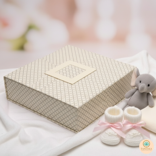 Ivory Gift Box (26 x 25 x 7cm)