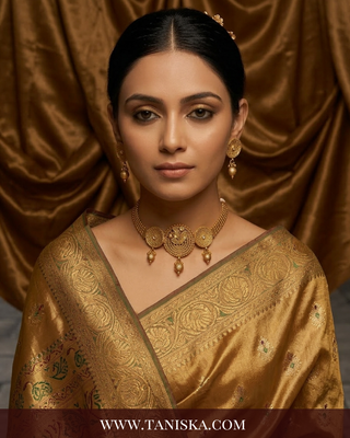The Golden Foliage Heritage Choker