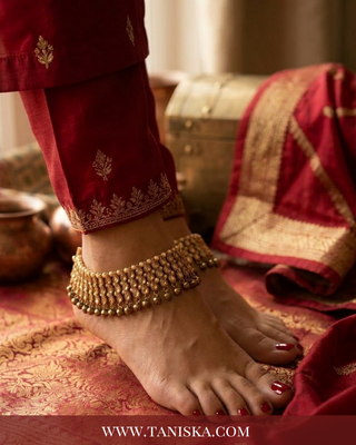 The Shahi Ghoonghroo Reverse AD Anklets