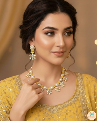 The Citrine Sun-Bloom Necklace Set