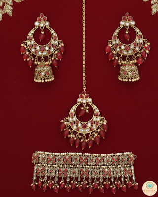 Pearly Antique Gold Necklace Set (Necklace, Earrings, Tikka) - Golden / Red