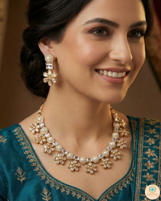 The Royal Bloom Necklace Set