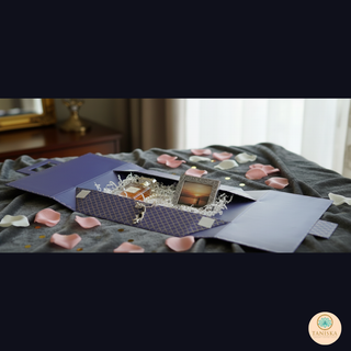 Navy Gift Box (26 x 25 x 7cm)