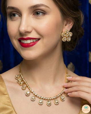 The Aurelia Floral Kundan Necklace Set