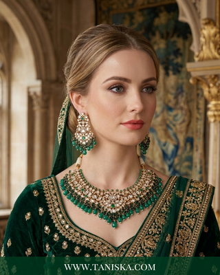 Imperial Emerald Kundan Necklace & Earring Set