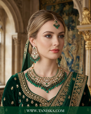 Imperial Emerald Kundan Necklace & Earring Set