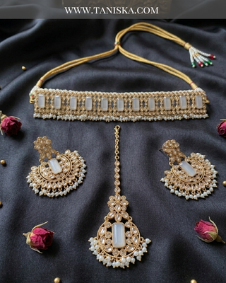 The Moonlight Mist Reverse AD Choker Set