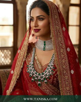 The Windsor Emerald & Zirconia Haar
