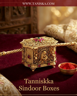The Rajwada Palki Sindoor Dholi Box