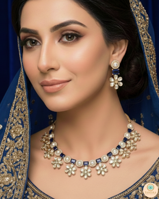 The Royal Blue Bloom Necklace Set