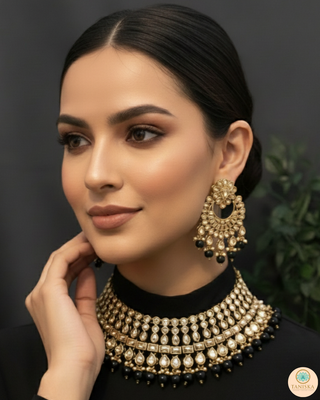 Pearly Antique Gold Necklace Set (Necklace, Earrings, Tikka) - Golden / Black