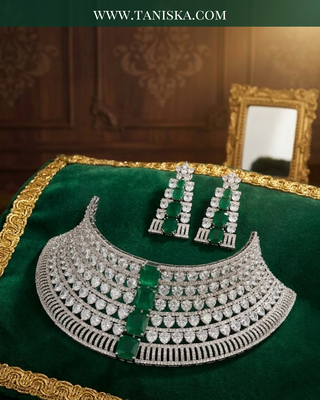 The Imperial Emerald & Diamond Collar Set