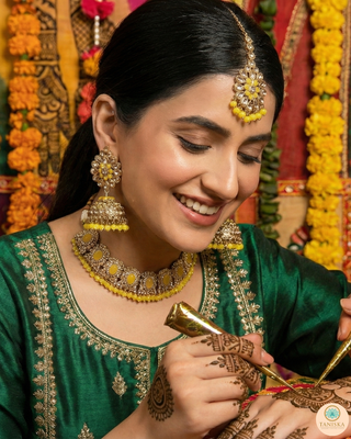 The Radiant Aavya Citrine Necklace Set