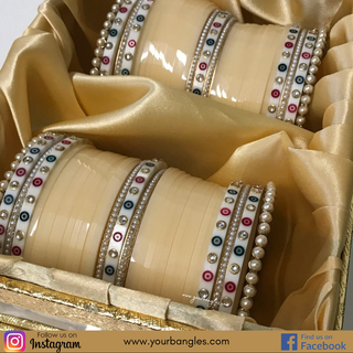 NIKKI Ivory Dotted Traditional Kundan Bridal Chura