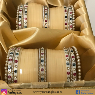 NIKKI Ivory Dotted Traditional Kundan Bridal Chura
