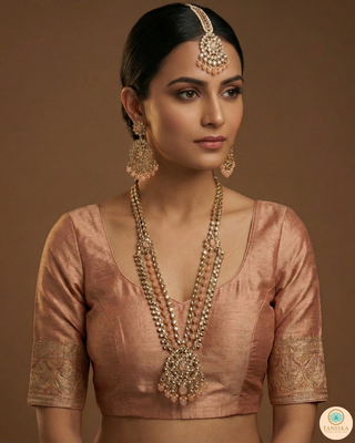 The Noor-e-Awadh Long Haar Set
