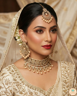The Noor Pearl and Kundan Bridal Set