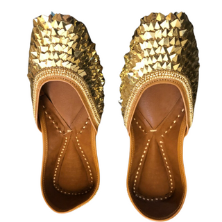 Golden Punjabi Jutti