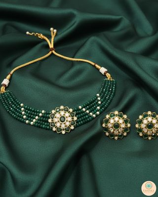 Luxury green emerald beaded Kundan choker necklace set with matching earrings, elegant statement jewelry for South Asian bridal weddings and receptions.